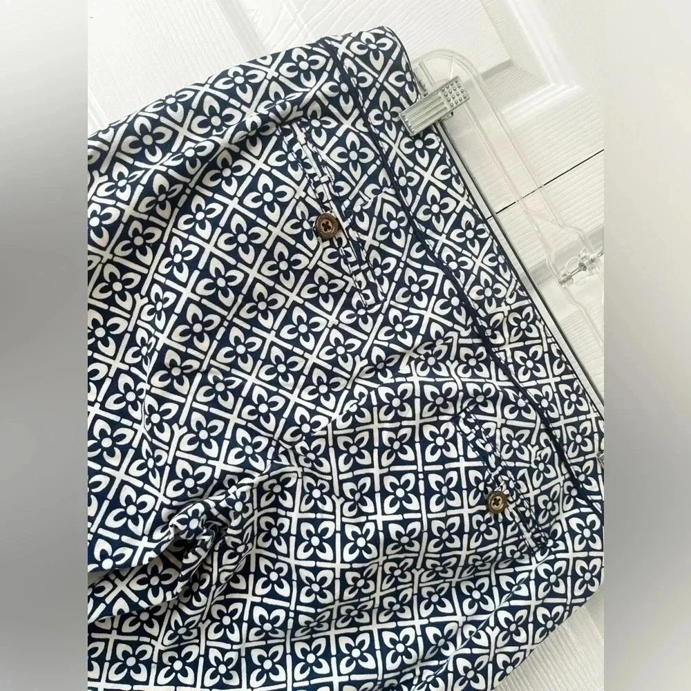 Lilly Pulitzer Horse Of Course + Floral Corduroy Capris Palm Beach Fit Size 4 - Picture 7 of 16